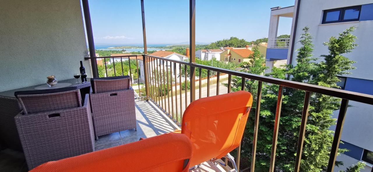 Studio Apartment Lela Ližnjan Exterior foto